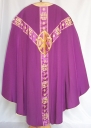 Ornement violet 3 : chasuble
