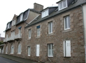 Hôtel de voyageurs, 55 rue des Plages, le Peillet (Trébeurden)