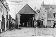 Halle, Grande Rue (Bain-de-Bretagne)