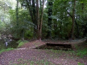 Lavoir et puits, Foulvandier (Saint-Malo-de-Phily)