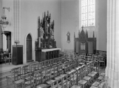 Ensemble de mobilier néo-gothique : maître-autel, autel de Saint-Joseph, autel de la Vierge et leur retable, chaire à prêcher, 2 confessionnaux (Marcillé-Raoul)