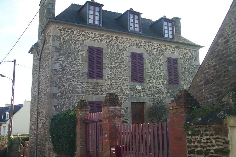 Maison dite le Chevrefeuille, 10 rue de Kercadoret (Tréveneuc)