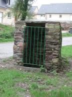 Puits, rue des Deux Fontaines (Treffendel)