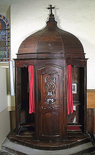 Ensemble de 2 confessionnaux