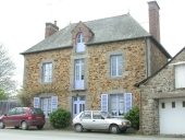 Maison, 6 rue des Ecoles (Saint-Médard-sur-Ille)