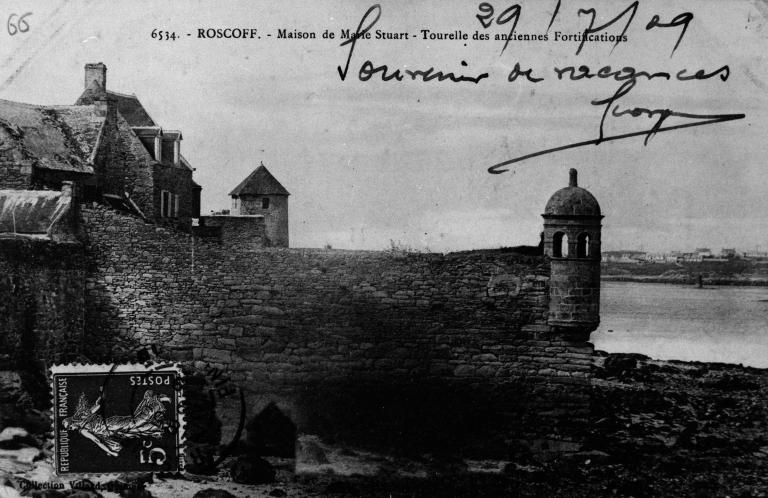 Maison de négociant, dite "maison de Marie Stuart", 25 rue Amiral-Réveillère (Roscoff)