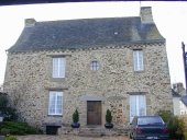Maison de notable, rue Pierre de Langle (Torcé)