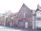 Les usines sur la commune de Le Vivier-sur-Mer