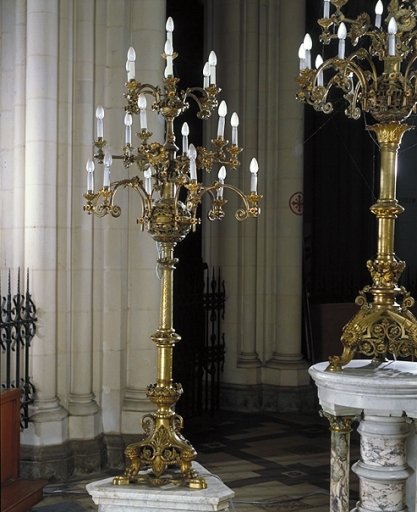 Paire 1 de porte-luminaire