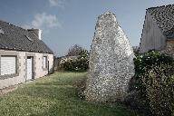 Menhir de Kerbelven (Penvénan)