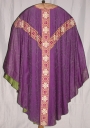 Ornement violet 1 : chasuble, étole