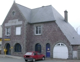 Les écoles, mairie et poste sur la commune de Fréhel