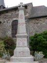 Monument aux morts, place de l'Eglise (Saint-Germain-sur-Ille)