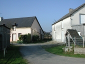 Ferme, actuellement maisons, 55-57 rue du Vau Chalet (Betton)