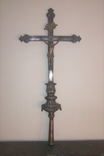 Croix de procession 3 (Maure-de-Bretagne fusionnée en Val d'Anast en 2017)