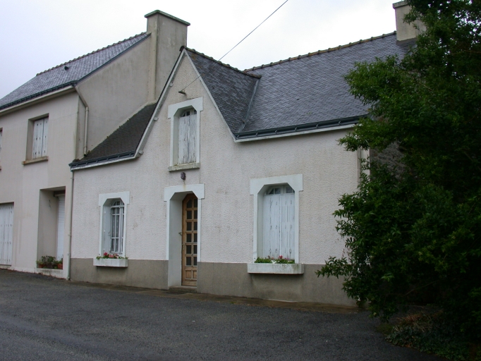 Maison, Koh Koëd (Guénin)