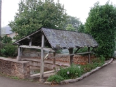 Lavoir, rue Saint-Méen (Gennes-sur-Seiche)