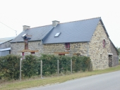 Alignement de deux logis, le Haut Guily (Maxent)