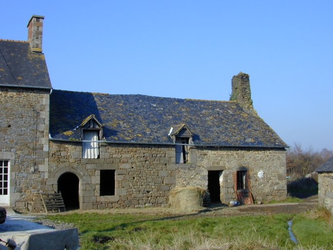 Maison 2, la Bellenais (Trémeheuc)