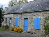 Alignement de maisons, impasse de Beau Soleil (Brielles)
