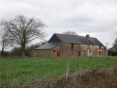 Ferme avec alignement de deux logis-étables, Lesvran (Iffendic)