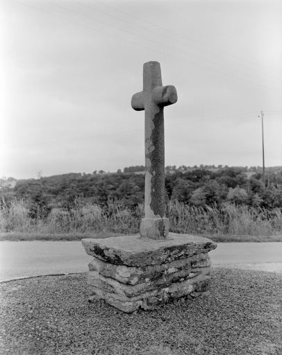 Croix de chemin, Kermorin (Merléac)