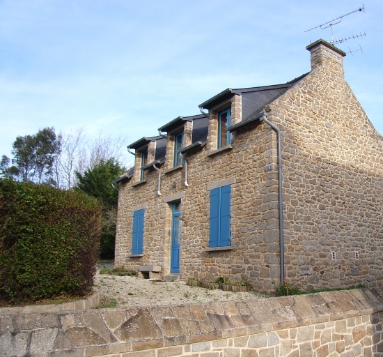 Maison, 6 rue du Biord (Saint-Jacut-de-la-Mer)