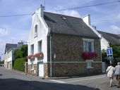 Maison, 56, 58, 60 rue des deux frères Texier-Lahoulle ; rue Jean Mermoz (Vannes)