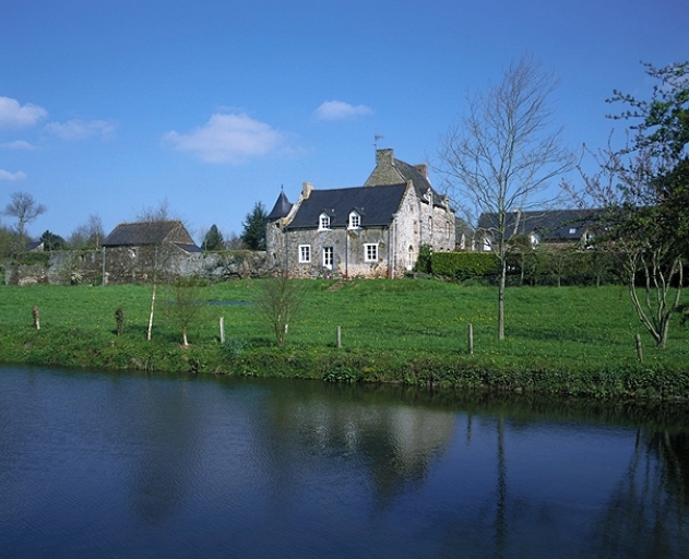Manoir, Vautouraude (Saint-Méloir-des-Ondes)