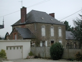 Maison, 18 boulevard des Saulniers (Argentré-du-Plessis)