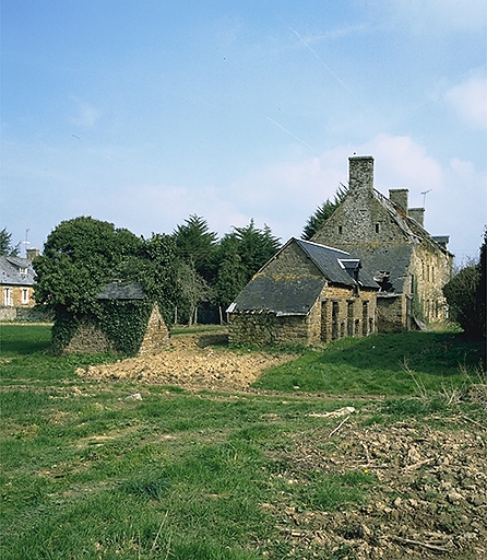 Abri, le Bas Breil (Epiniac)