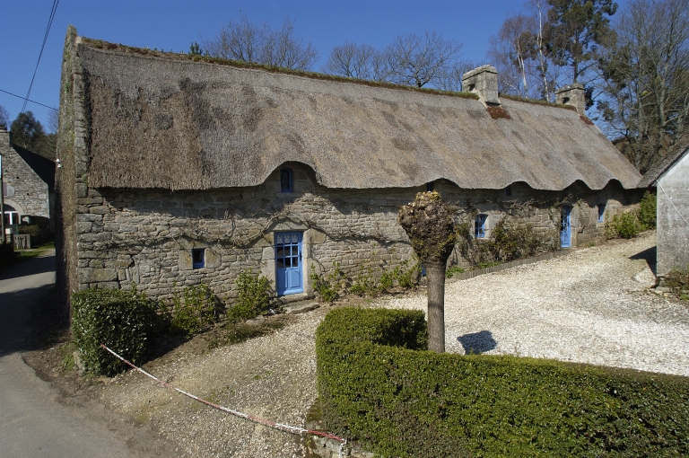 Ferme n°2, Bourron (Baud)