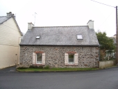 Maison, 28 rue Duguay-Trouin, la Ville-Louais (Pordic)