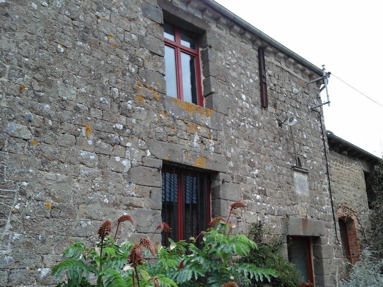 Maison, Les Noens (La Chapelle-Chaussée)