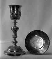 Calice & patène 2, église Saint-Hervé (Caro)
