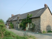 Alignement de maisons, Bourlidou (Combourg)