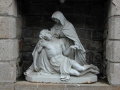 Groupe sculpté : Vierge de pitié