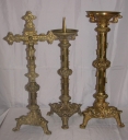 Série de 3 Garnitures d'autel : 3 croix et 14 chandeliers