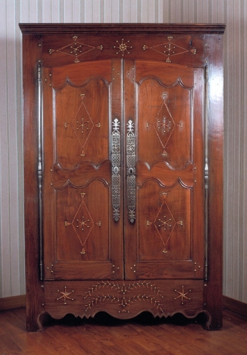 Armoire