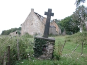 Les églises, chapelles et monuments sur la commune de Bains-sur-Oust