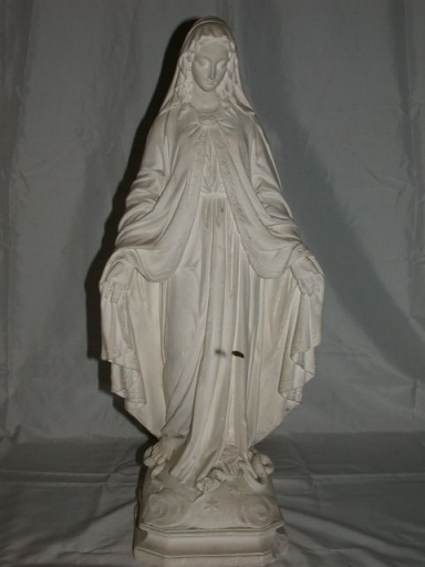 Statuette 1 : Immaculée conception