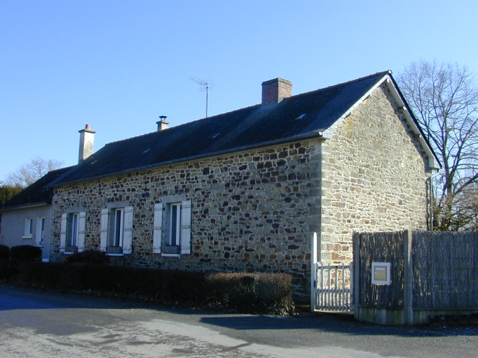 Maison, rue Notre-Dame de Lourdes (Domalain)