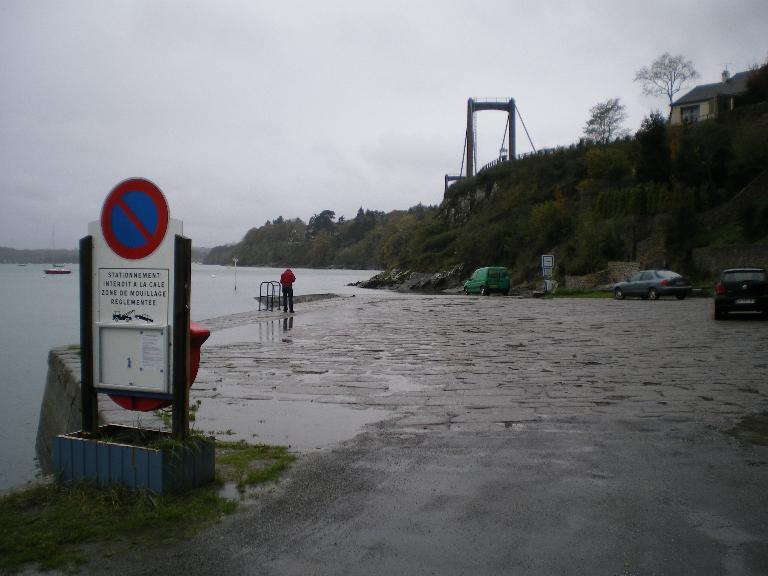 Cale du Port Saint-Jean (La Ville-ès-Nonais)