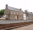 Maison, 9 rue des Ecoles (Plouguiel)