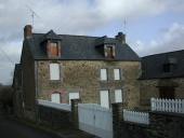 Ferme, actuellement maison, 2 rue Joseph Allanic (Saint-Pierre-de-Plesguen fusionnée en Mesnil-Roc'h en 2019)