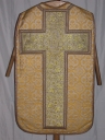 Ornement doré 3 : chasuble, étole