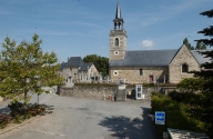 Les églises et croix monumentales sur la commune de Saint-Aubin-du-Pavail (fusionnée en Châteaugiron en 2017)