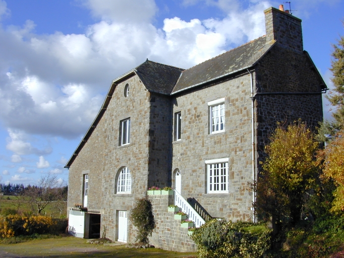 Maison, rue du Bas Châtaignier (Trémeheuc)