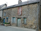 Ferme, Neuville, les Cours Derrière (Andouillé-Neuville)