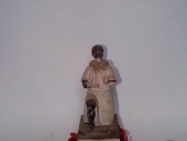 Tronc : homme à genoux